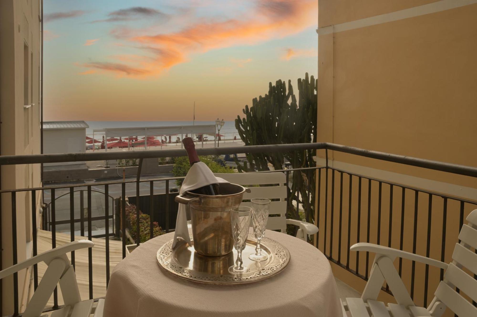 Residence Atlantic Alassio Exterior foto